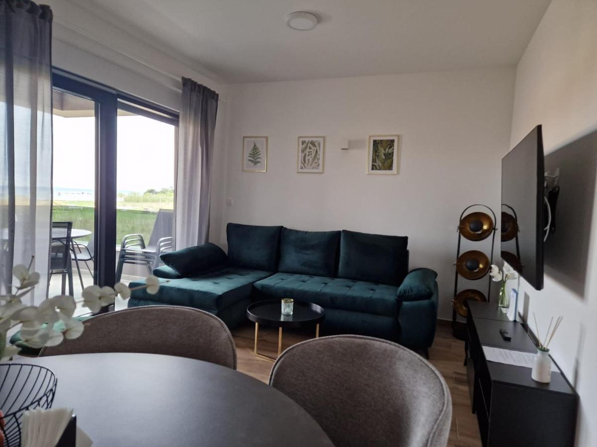 Apartment Luka Privlaka  Exteriör bild